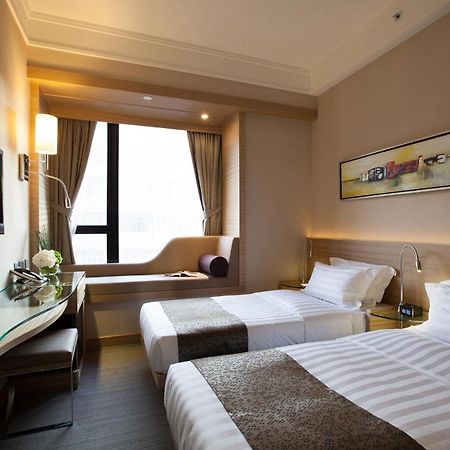 Rosedale Hotel Kowloon Гонконг Экстерьер фото