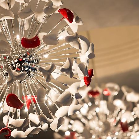Rosedale Hotel Kowloon Гонконг Экстерьер фото