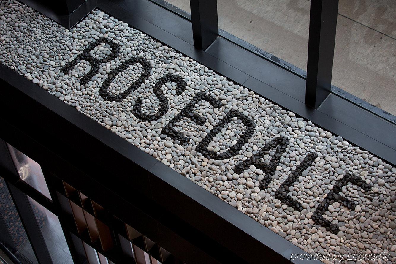 Rosedale Hotel Kowloon Гонконг Экстерьер фото