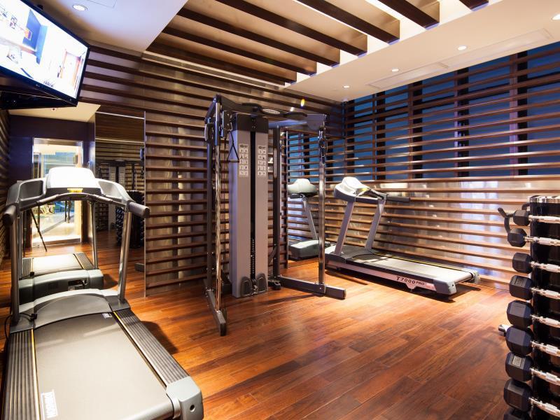Rosedale Hotel Kowloon Гонконг Экстерьер фото