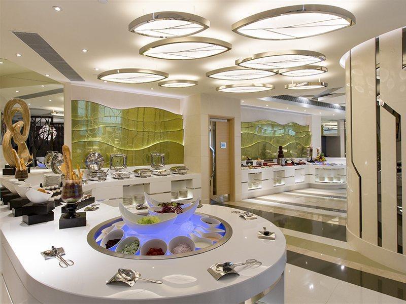 Rosedale Hotel Kowloon Гонконг Экстерьер фото