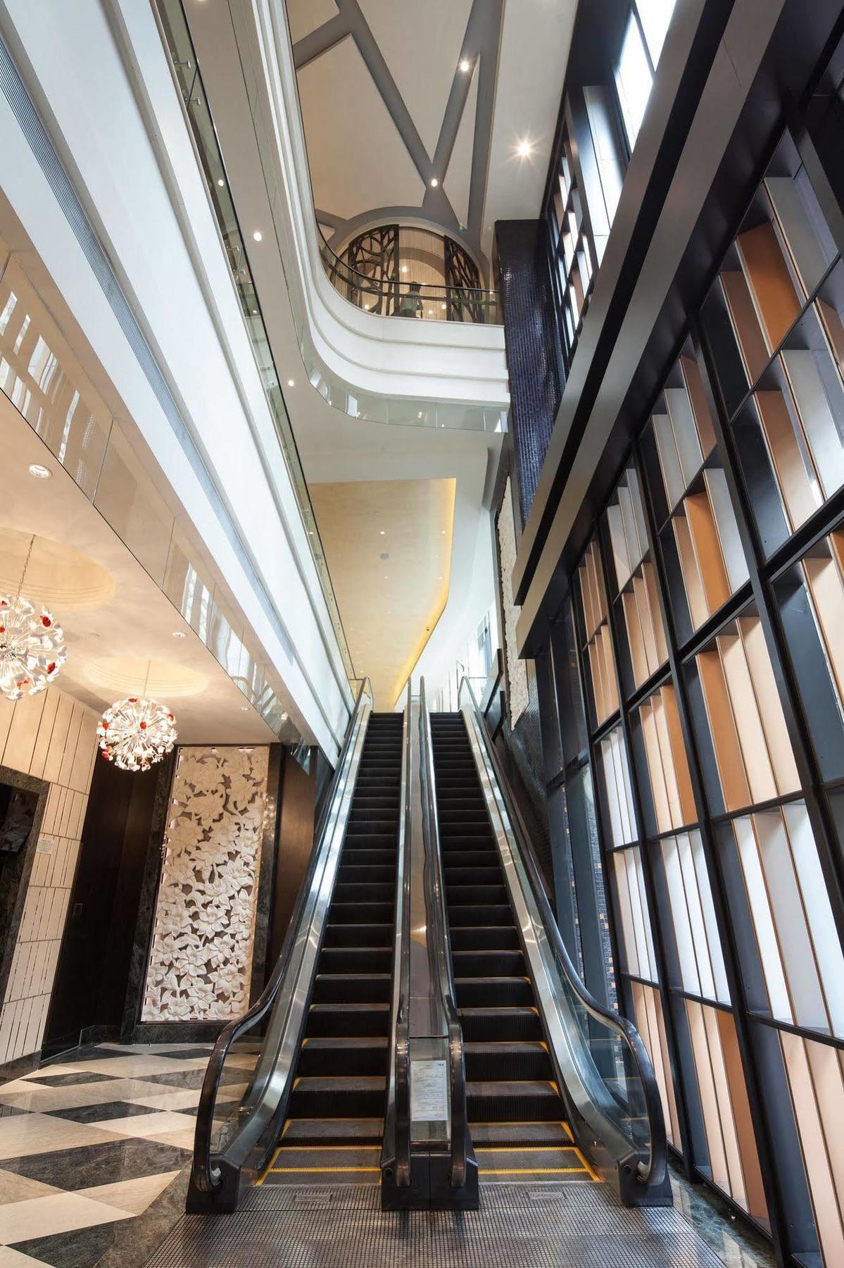 Rosedale Hotel Kowloon Гонконг Экстерьер фото