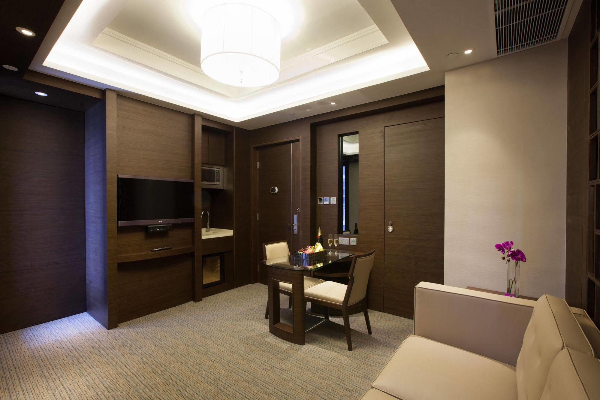 Rosedale Hotel Kowloon Гонконг Экстерьер фото